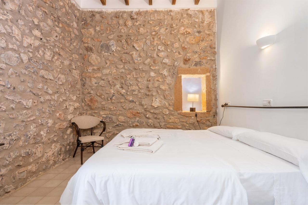 Petit Hotel Hostatgeria La Victoria Alcúdia Extérieur photo