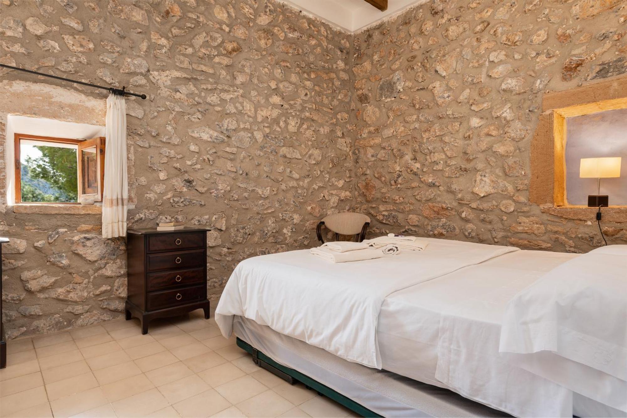 Petit Hotel Hostatgeria La Victoria Alcúdia Chambre photo