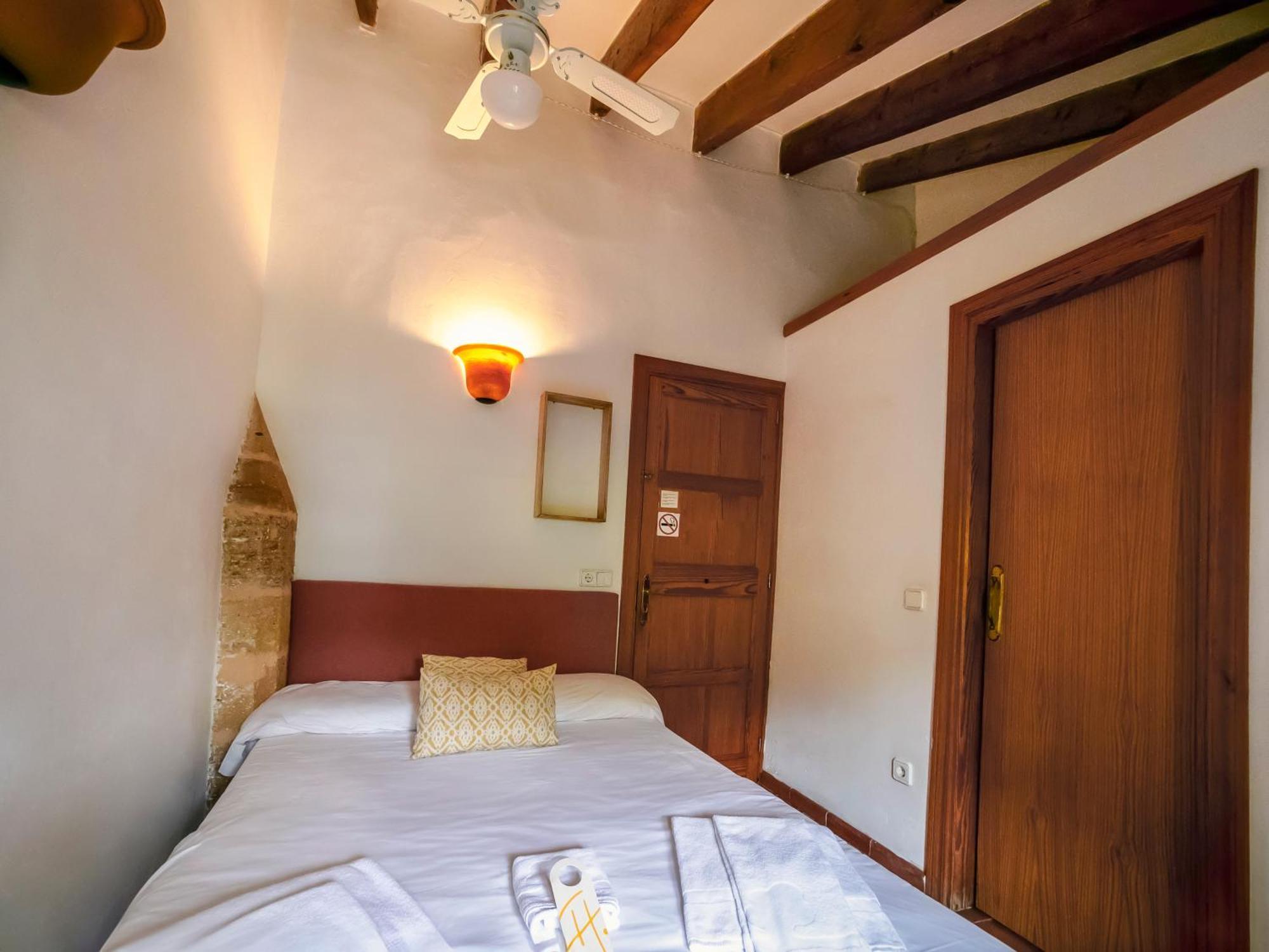 Petit Hotel Hostatgeria La Victoria Alcúdia Extérieur photo