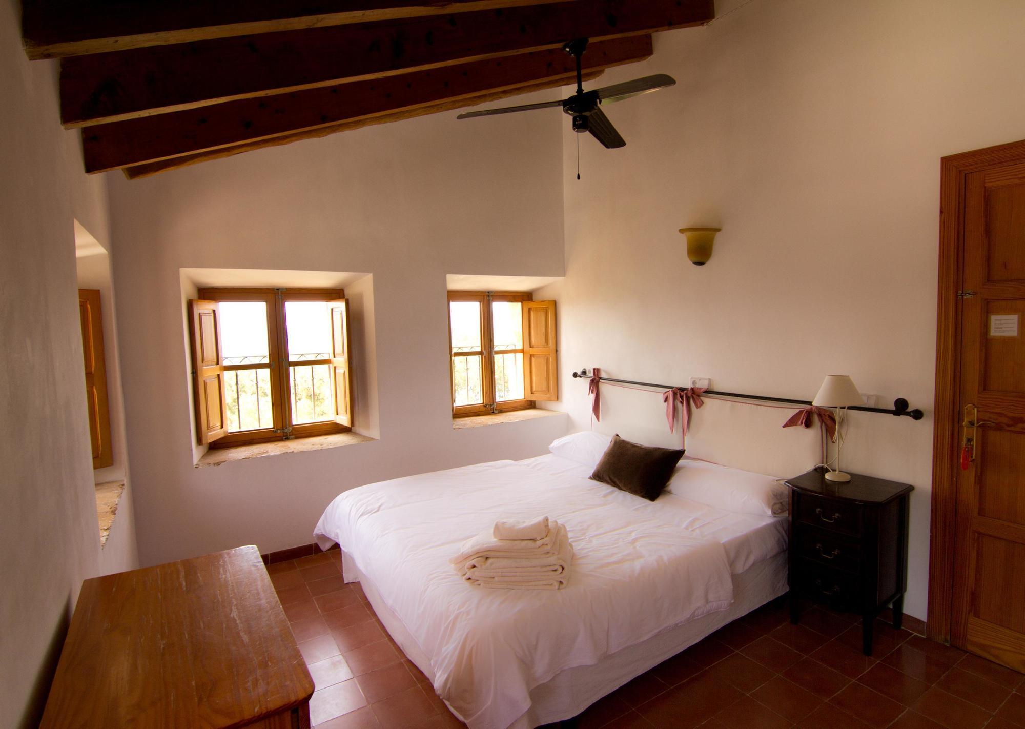 Petit Hotel Hostatgeria La Victoria Alcúdia Extérieur photo