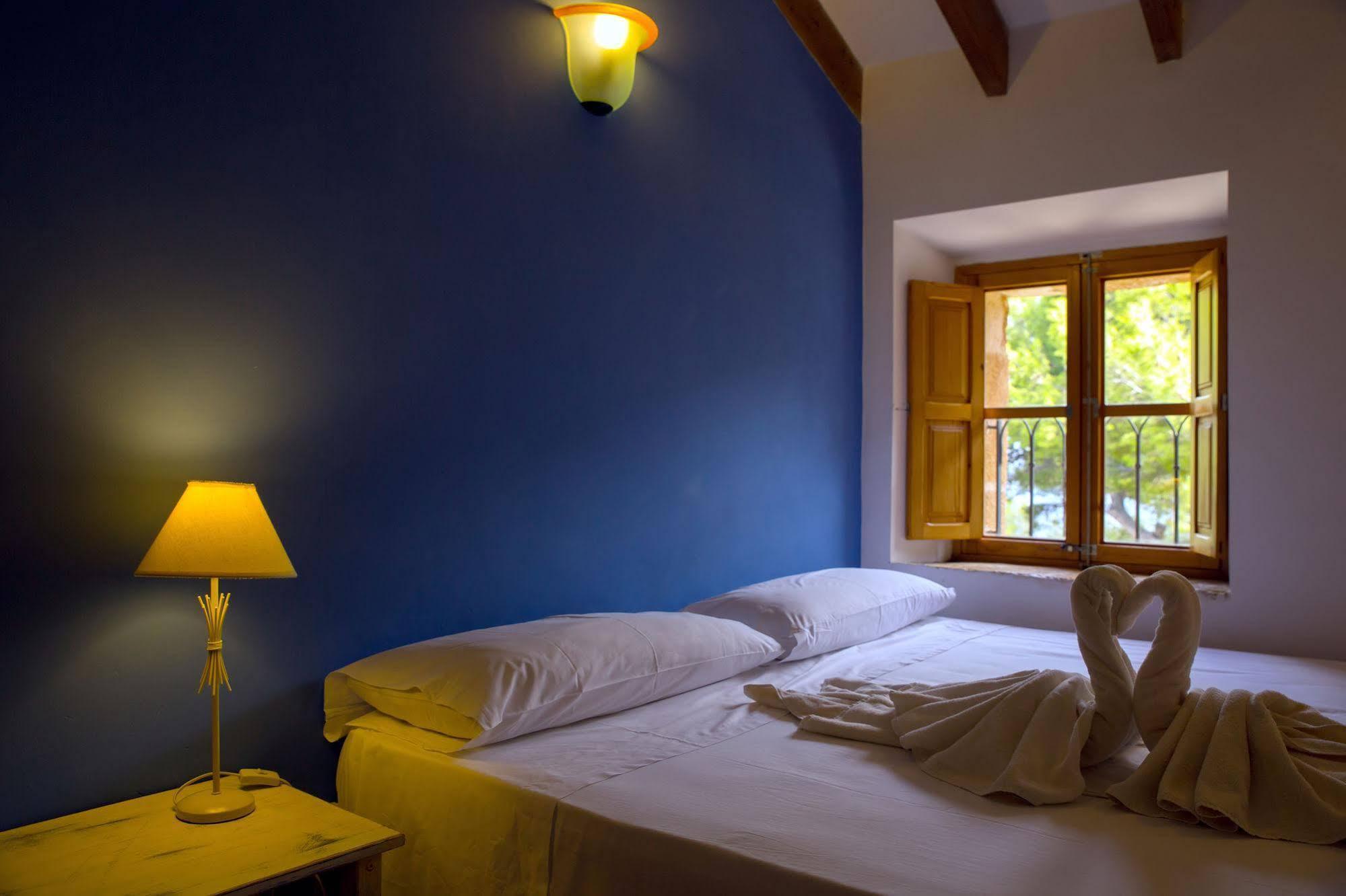 Petit Hotel Hostatgeria La Victoria Alcúdia Extérieur photo